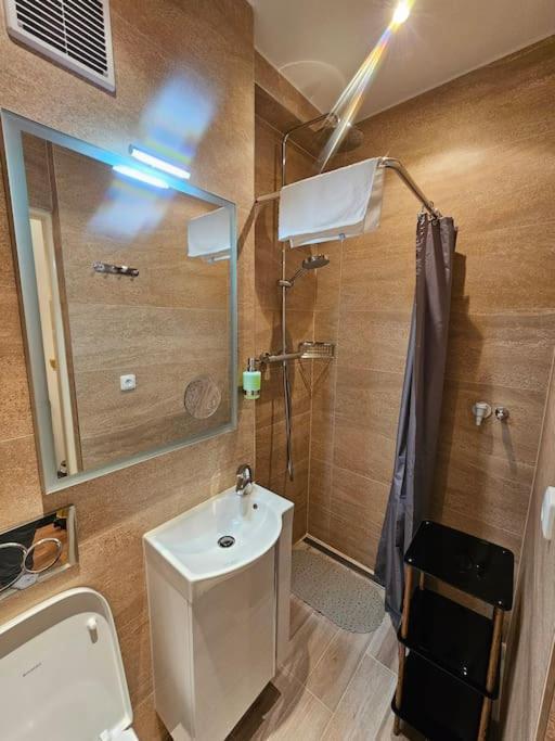 City Apartment Братислава Екстер'єр фото